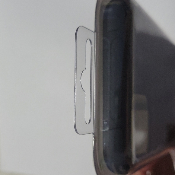 APPLE Silicone Case for iPhone 11 Pro - Picture 4 of 4